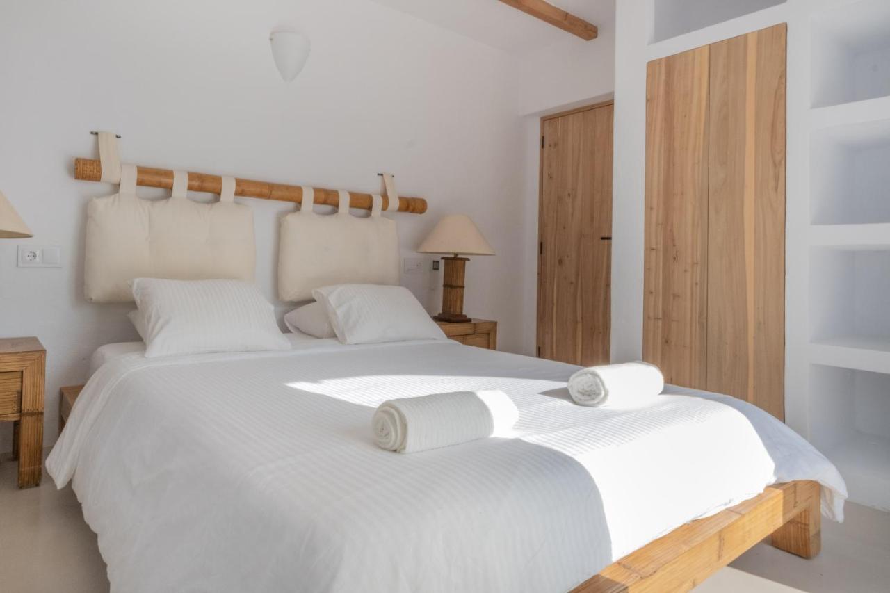Oasis Villas Complex Cala Llonga  Extérieur photo